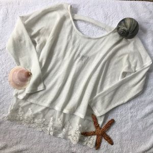 💥2/$10💥 Charlotte Russe Scoop Neck Sweater (1a)